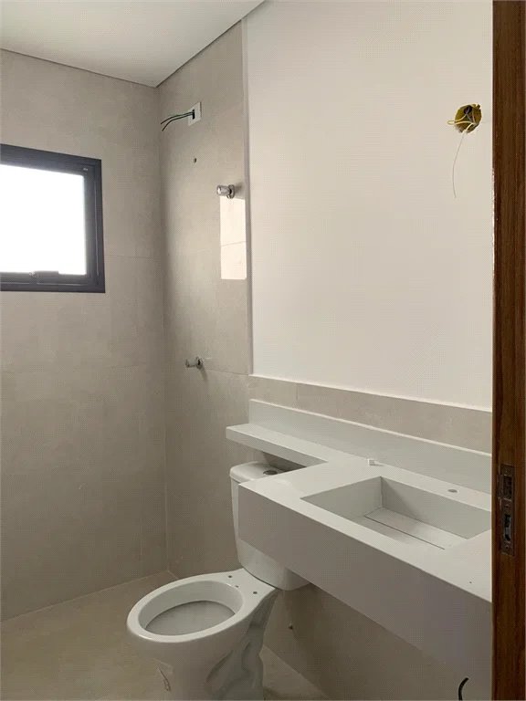 Casa à venda com 3 quartos, sendo 1 suíte,  no condomínio Villa D'este, Cotia - SP