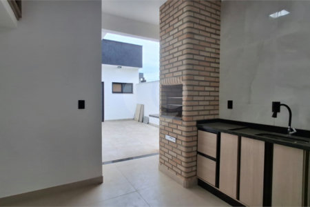 Casa à venda com 3 quartos, sendo 1 suíte, no condomínio Reserva Ipanema, Sorocaba - SP