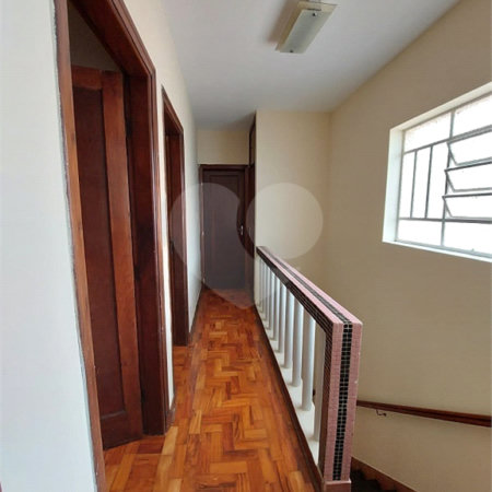 Sobrado à venda com 3 quartos em Vila Gumercindo, São Paulo, SP