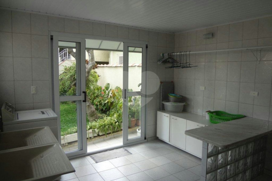 Sobrado à venda com 3 quartos em Santana, São Paulo, SP