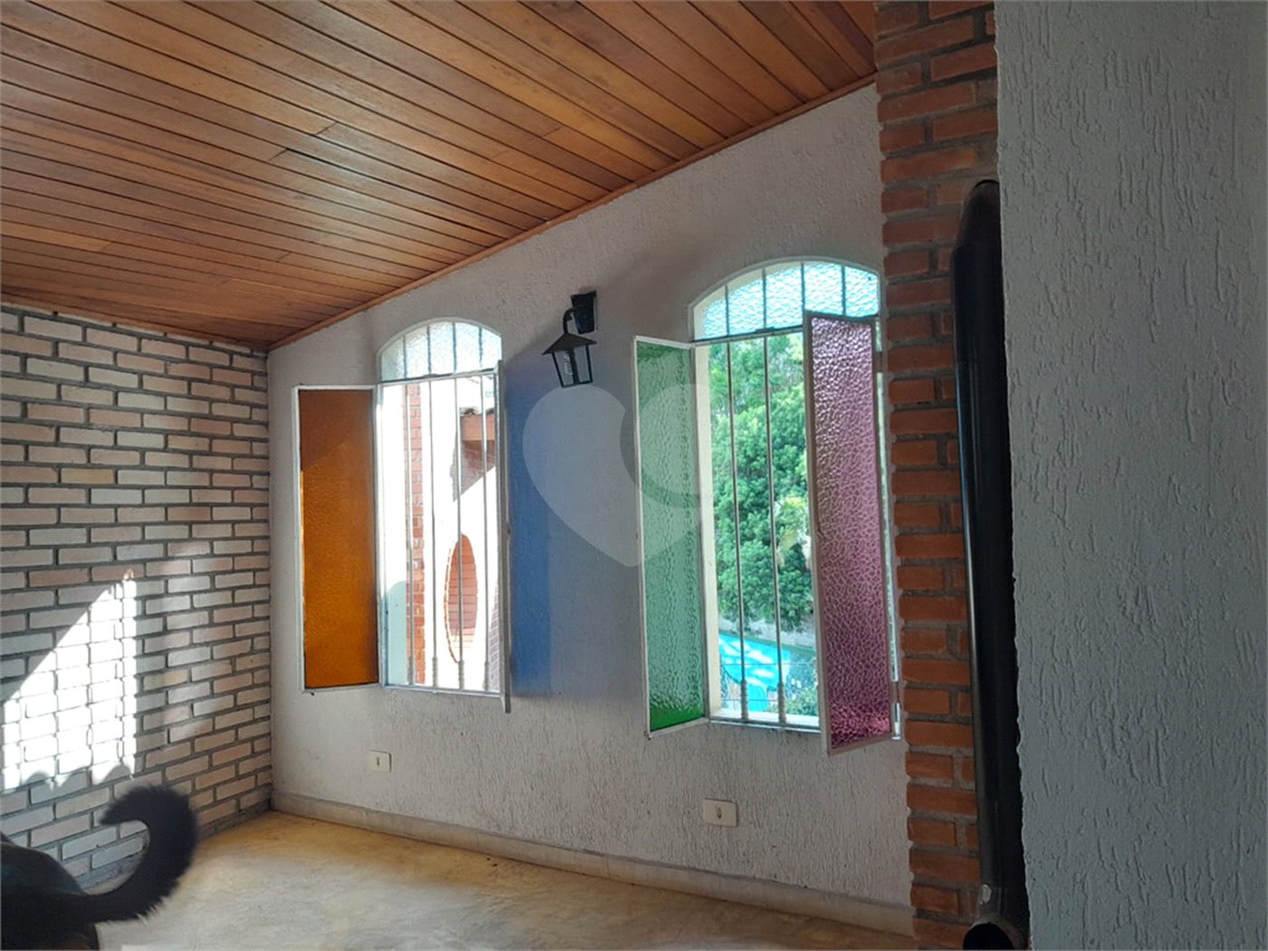 Sobrado à venda com 6 quartos, sendo 3 suítes, em Rolinópolis, São Paulo, SP