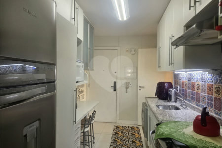 Apartamento à venda em Alto da Boa Vista, São Paulo, SP
