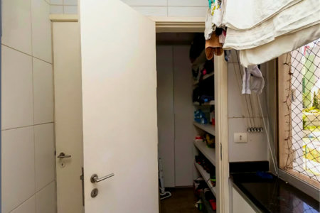 Apartamento à venda com 3 quartos, sendo 2 suítes, em Pinheiros, São Paulo, SP