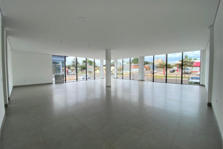 Salão para alugar em Vila Lacíria, Ponta Porã, MS