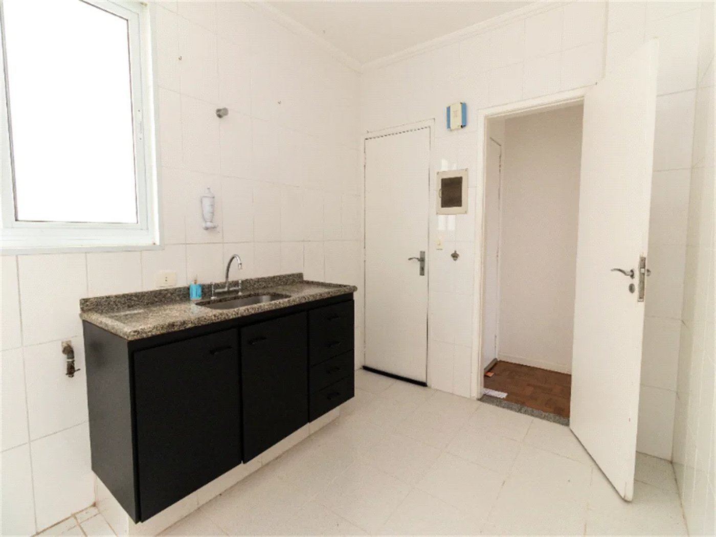 Apartamento à venda com 3 quartos, sendo 1 suíte, em Pinheiros, São Paulo, SP