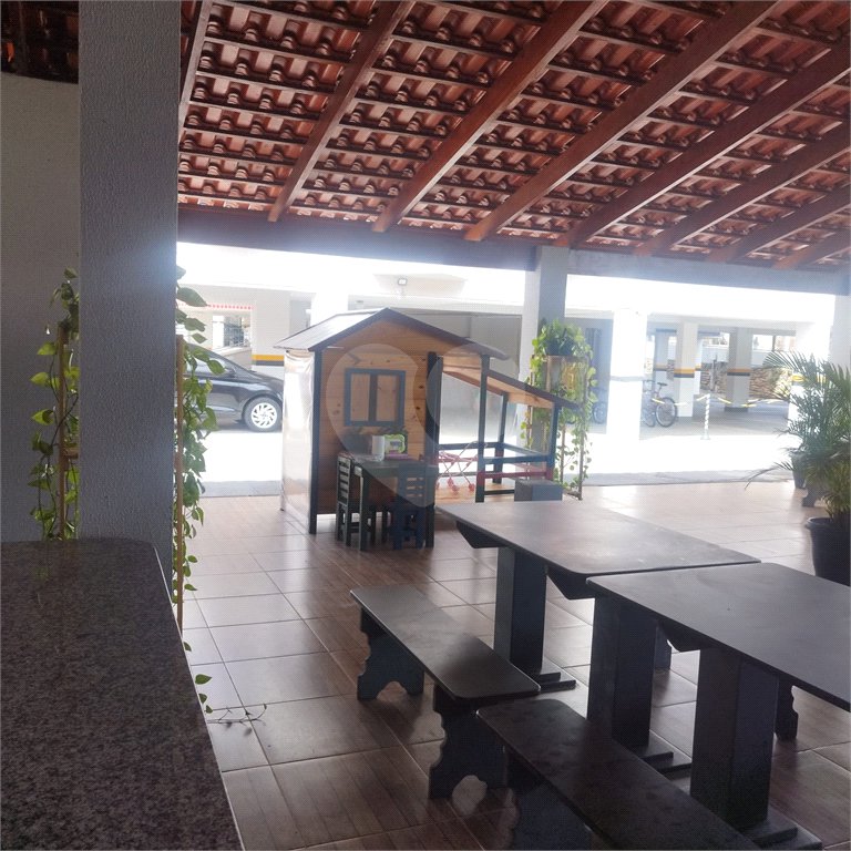 Apartamento à venda com 2 quartos, sendo 1 suíte,  em Estância Itaguaí, Caldas Novas, GO