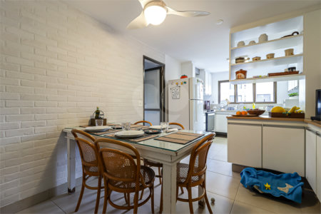 Apartamento à venda com 4 quartos, sendo 2 suítes, em Moema, São Paulo, SP