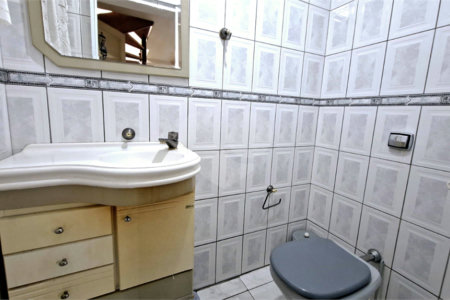 Sobrado à venda com 3 quartos, sendo 1 suíte, em Alto da Boa Vista, São Paulo, SP