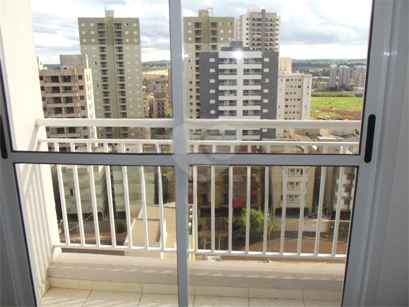 Apartamento para alugar com 2 quartos, sendo 1 suíte, em Nova Aliança, Ribeirão Preto, SP