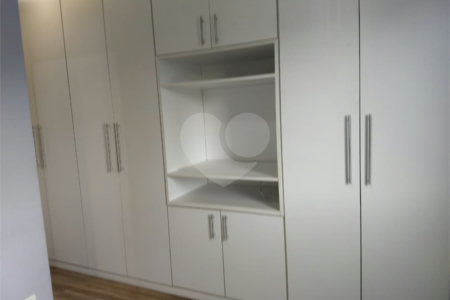 Apartamento à venda com 2 quartos, sendo 1 suíte, em Santa Teresinha, São Paulo, SP