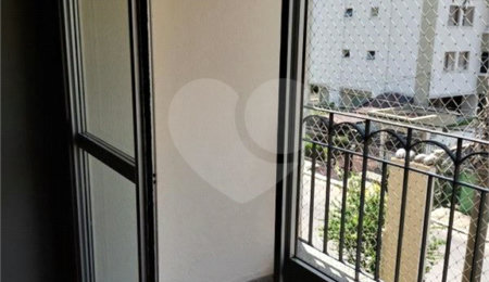 Apartamento à venda com 3 quartos, sendo 1 suíte,  em Vila Guarani (z Sul), São Paulo, SP