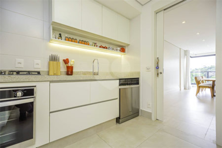Apartamento à venda com 3 suítes em Cidade Jardim, São Paulo, SP