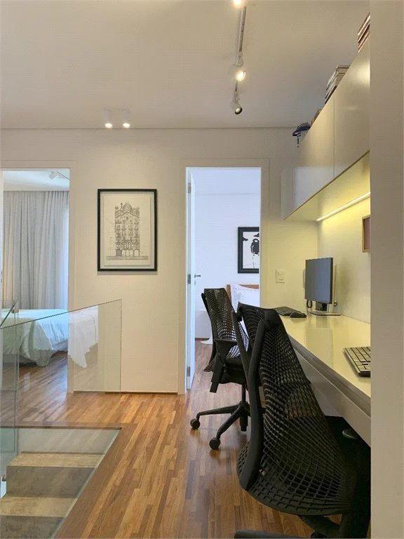 Duplex à venda com 2 suítes em Jardim Londrina, São Paulo, SP