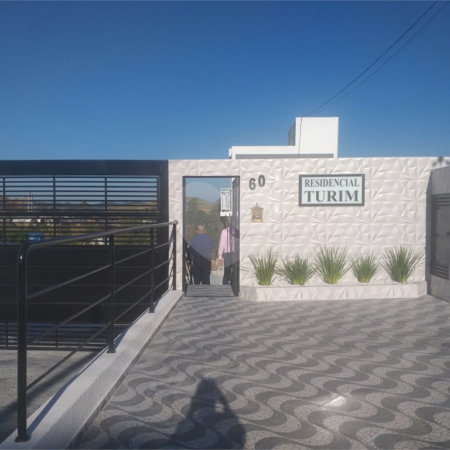 Casa à venda com 2 quartos no condomínio Residencial Turim, Mogi das Cruzes - SP