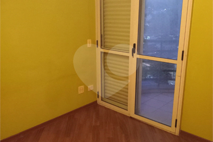 Apartamento à venda com 3 quartos, sendo 1 suíte, em Morumbi, São Paulo, SP