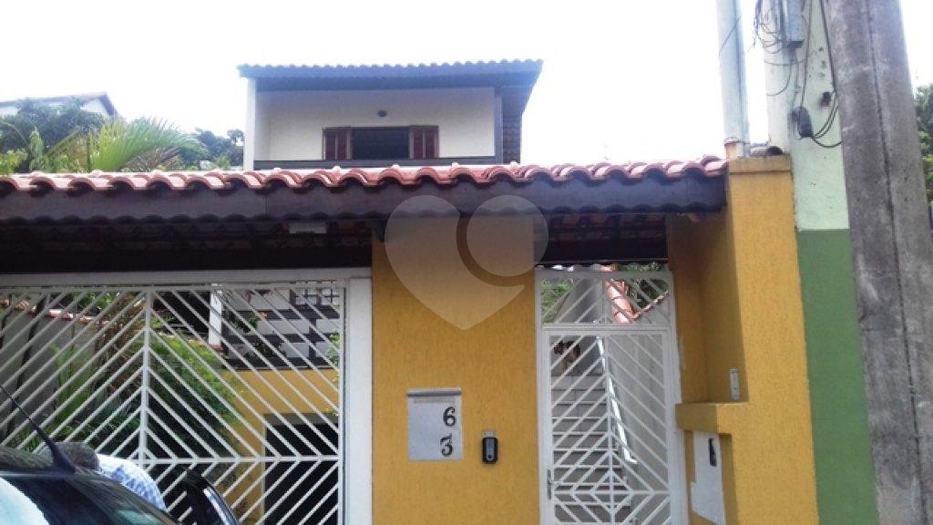 Sobrado à venda com 3 quartos, sendo 1 suíte, em Tremembé, São Paulo, SP