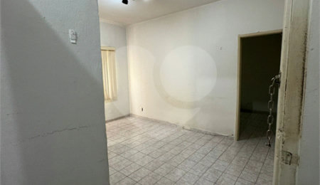 Apartamento à venda com 2 quartos em Aclimação, São Paulo, SP