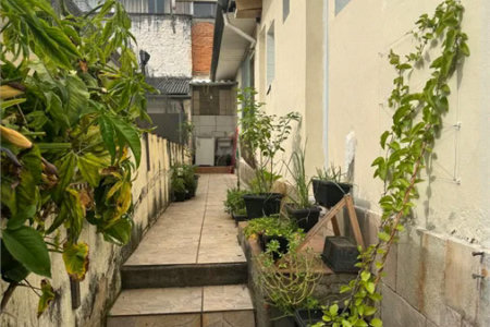 Terreno à venda com 4 quartos em Jardim Odete, São Paulo, SP