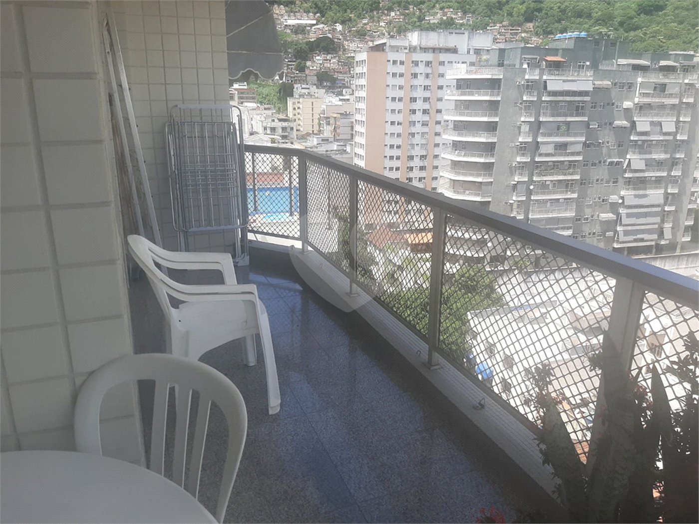 Apartamento à venda com 3 quartos, sendo 1 suíte, em Tijuca, Rio de Janeiro, RJ