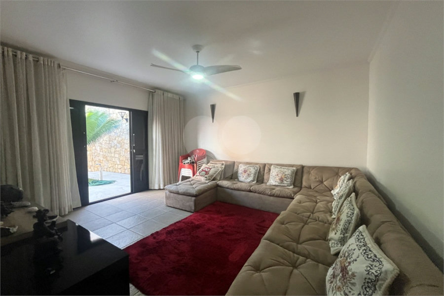 Casa à venda com 4 quartos, sendo 3 suítes, em Vila Guilherme, São Paulo, SP
