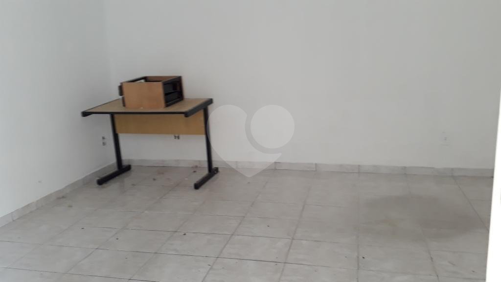 Sobrado à venda com 3 quartos, sendo 1 suíte, em Campo Belo, São Paulo, SP