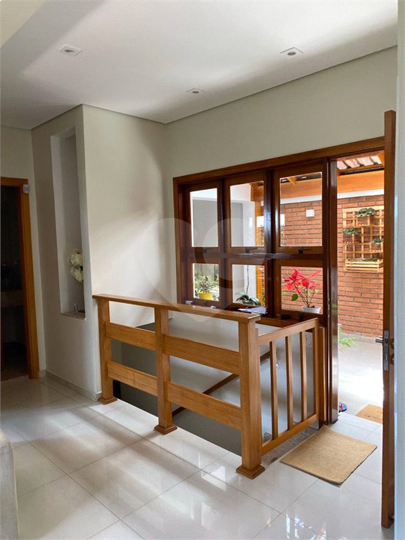 Sobrado à venda com 4 quartos, sendo 1 suíte, em Tremembé, São Paulo, SP