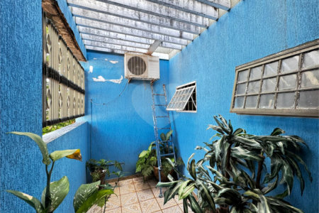 Sobrado à venda com 5 quartos, sendo 2 suítes, em Vila Monte Alegre, Ribeirão Preto, SP