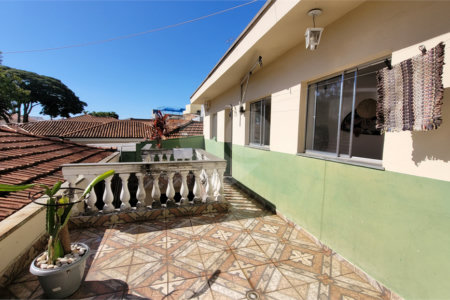 Casa à venda com 3 quartos em Vila Bonilha, São Paulo, SP