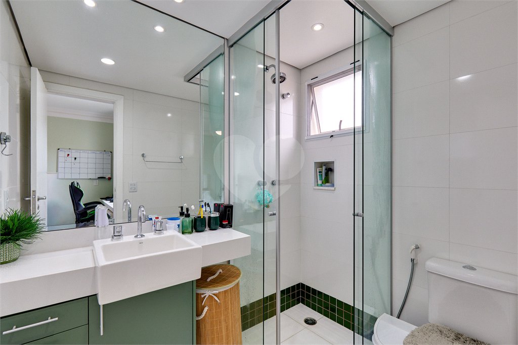 Apartamento à venda com 4 suítes em Jardim Marajoara, São Paulo, SP