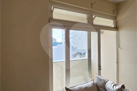 Apartamento à venda com 2 quartos, sendo 1 suíte, no Centro, Araraquara, SP