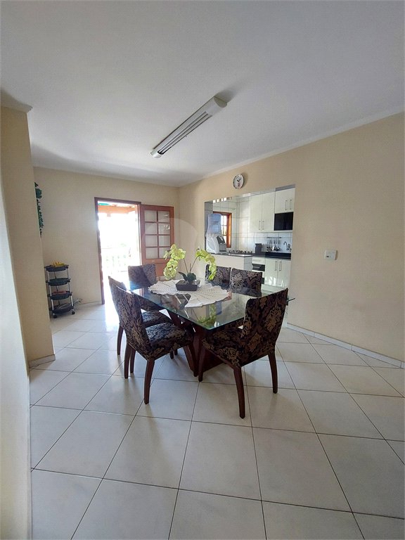 Casa à venda com 5 quartos, sendo 1 suíte, em Santa Claudina, Vinhedo, SP
