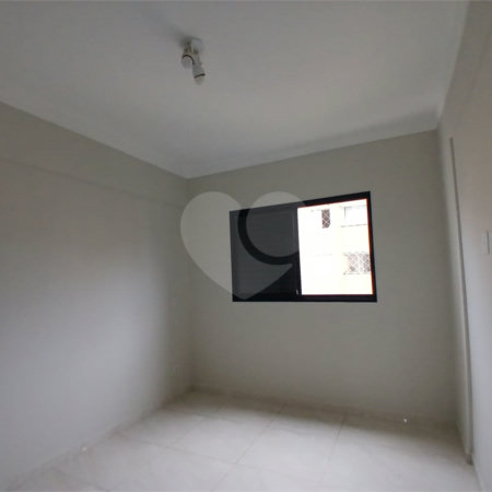 Apartamento para alugar com 2 quartos, sendo 1 suíte, em Jardim Carambeí, São Roque, SP
