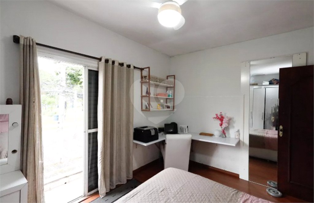 Casa à venda com 4 quartos, sendo 1 suíte, em Parque Edu Chaves, São Paulo, SP