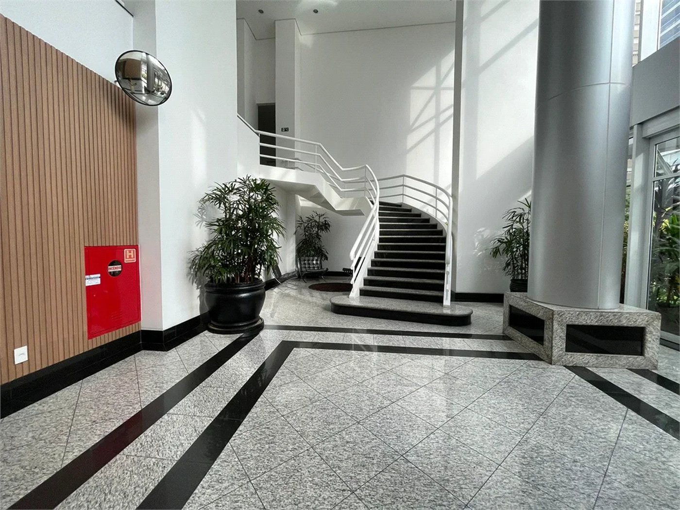 Apartamento à venda com 1 suíte em Pinheiros, São Paulo, SP