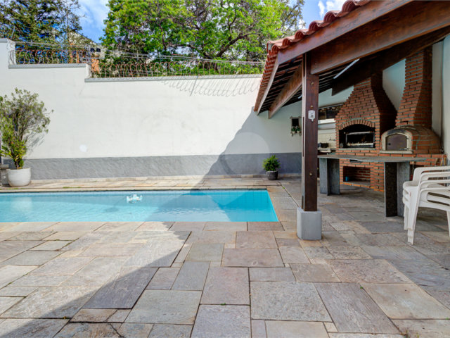 Casa à venda com 3 suítes em Morumbi, São Paulo, SP
