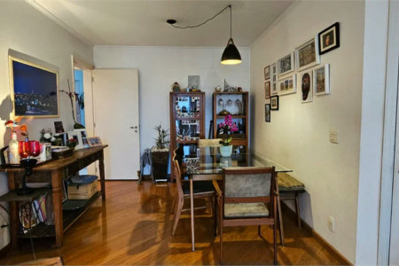 Apartamento à venda com 3 quartos, sendo 2 suítes, em Pinheiros, São Paulo, SP