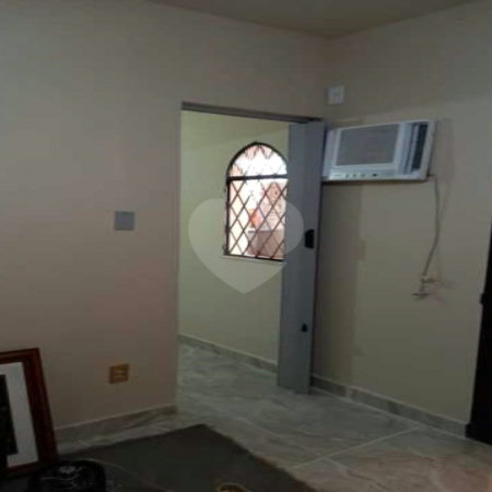 Casa à venda com 3 quartos em Campo Grande, Rio de Janeiro, RJ