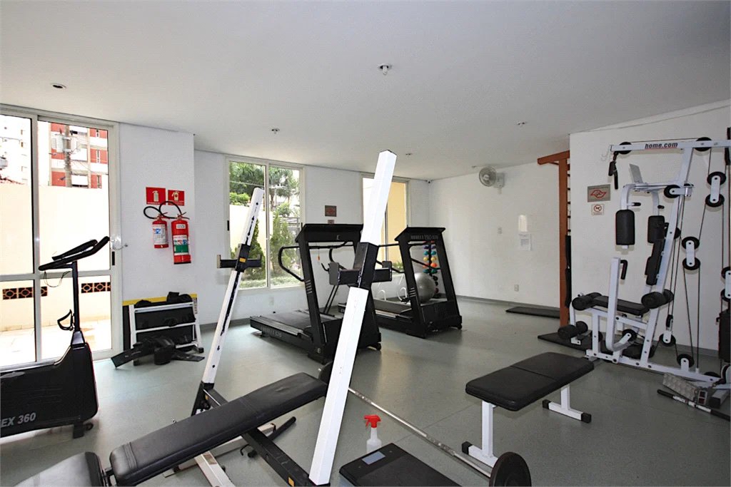 Apartamento à venda com 2 quartos, sendo 1 suíte, em Pinheiros, São Paulo, SP