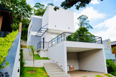 Casa à venda com 3 suítes no condomínio Quintas da Boa Vista, Atibaia - SP