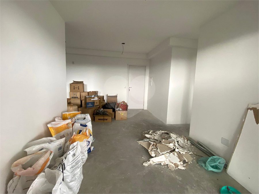 Apartamento à venda com 2 quartos, sendo 1 suíte,  em Vila Rosália, Guarulhos, SP