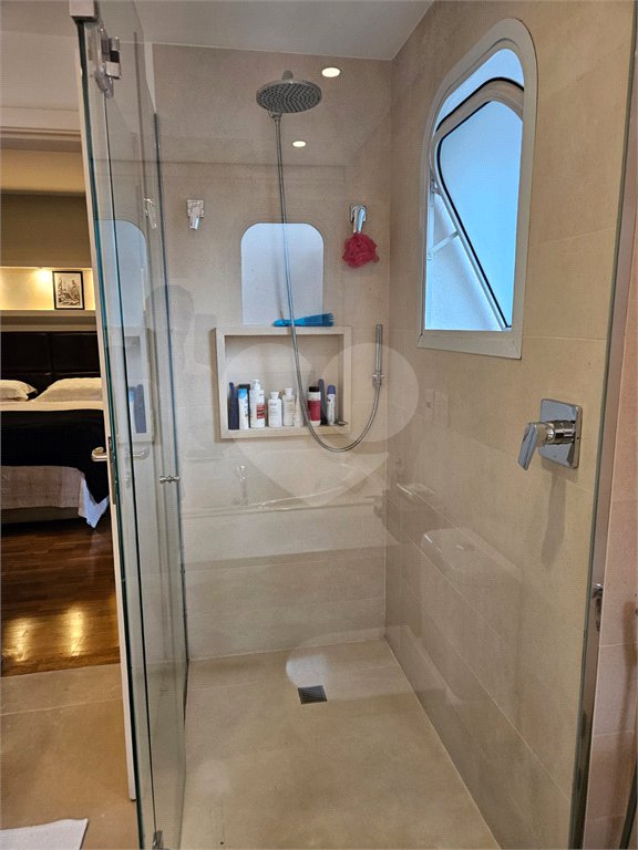 Apartamento à venda com 3 suítes em Indianópolis, São Paulo, SP