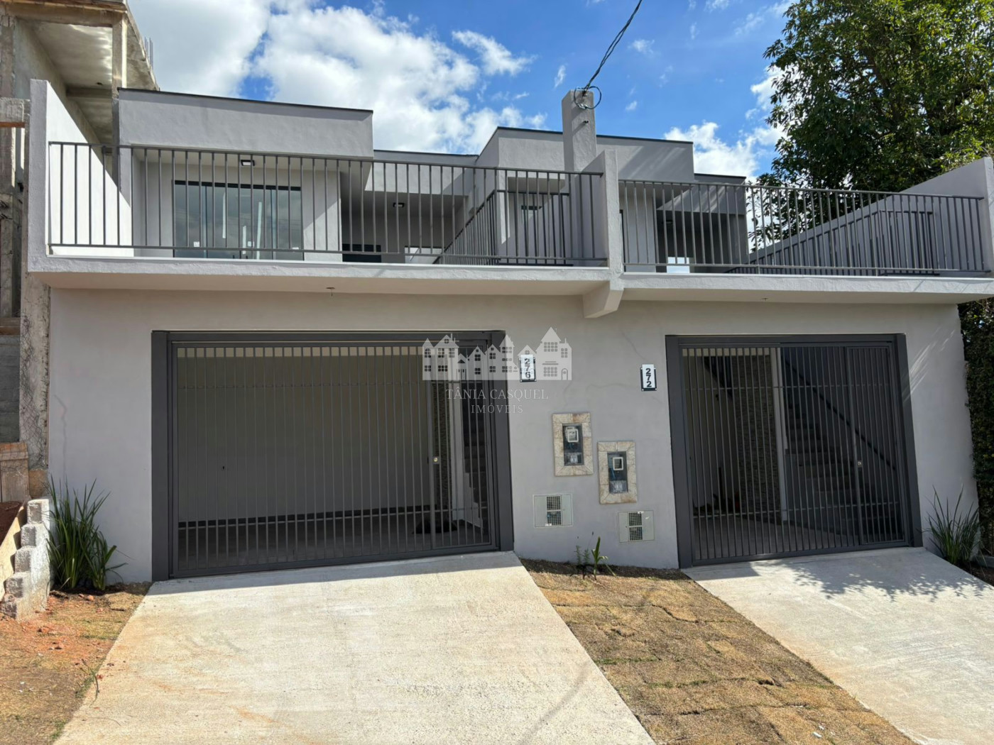 Casa à venda com 2 quartos, sendo 1 suíte, em Nova Suissa, Piracaia, SP