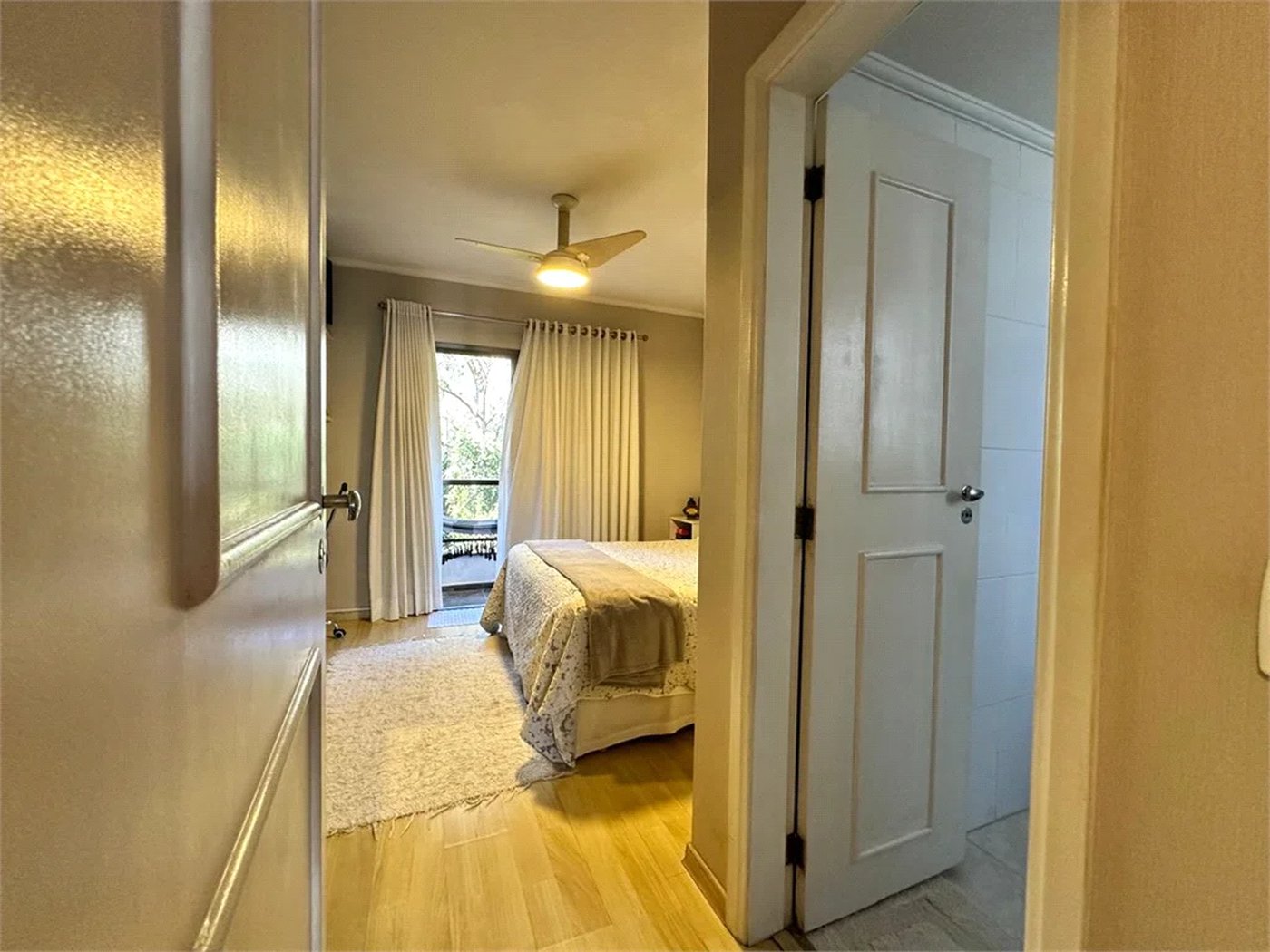 Apartamento à venda com 3 quartos, sendo 1 suíte, em Vila Andrade, São Paulo, SP