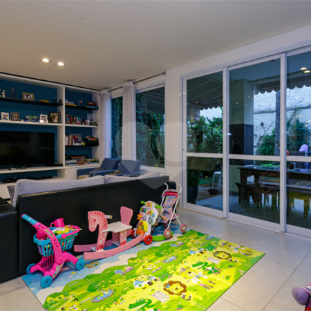 Casa à venda com 4 suítes no condomínio Villaggio DI Palme, São Paulo - SP