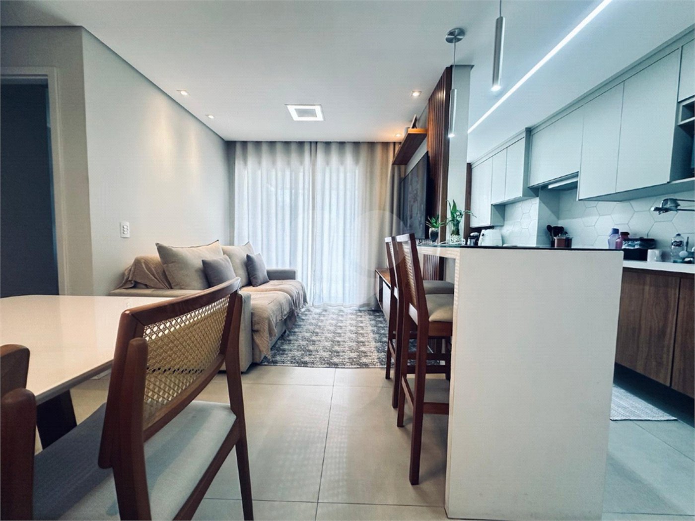 Apartamento à venda com 2 quartos, sendo 1 suíte, em Santo Amaro, São Paulo, SP