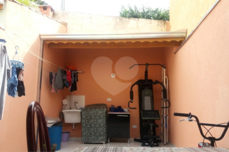 Casa à venda com 2 quartos, sendo 1 suíte,  em Jardim Brogotá, Atibaia, SP