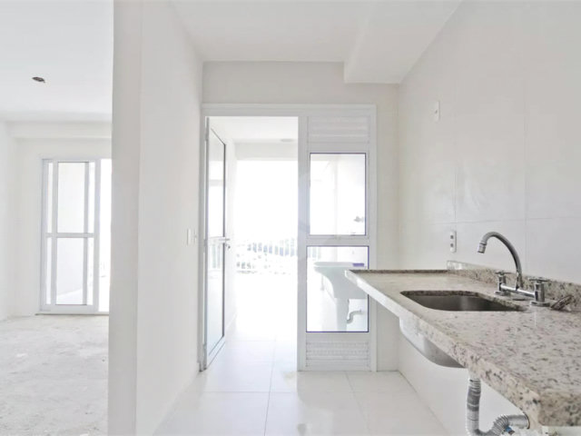 Apartamento à venda com 2 quartos, sendo 1 suíte,  em Parque São Domingos, São Paulo, SP