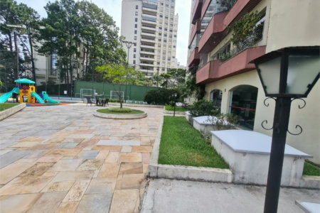 Apartamento à venda com 3 suítes em Conjunto Residencial Morumbi, São Paulo, SP