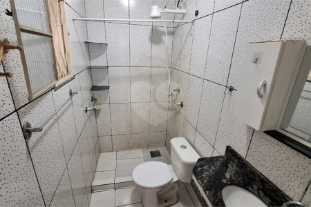 Sobrado à venda com 2 quartos em Campo Grande, Rio de Janeiro, RJ