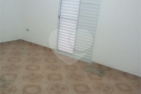 Casa com 180m², 3 quartos (1 suíte) e 5 vagas de garagem, à venda em São Mateus